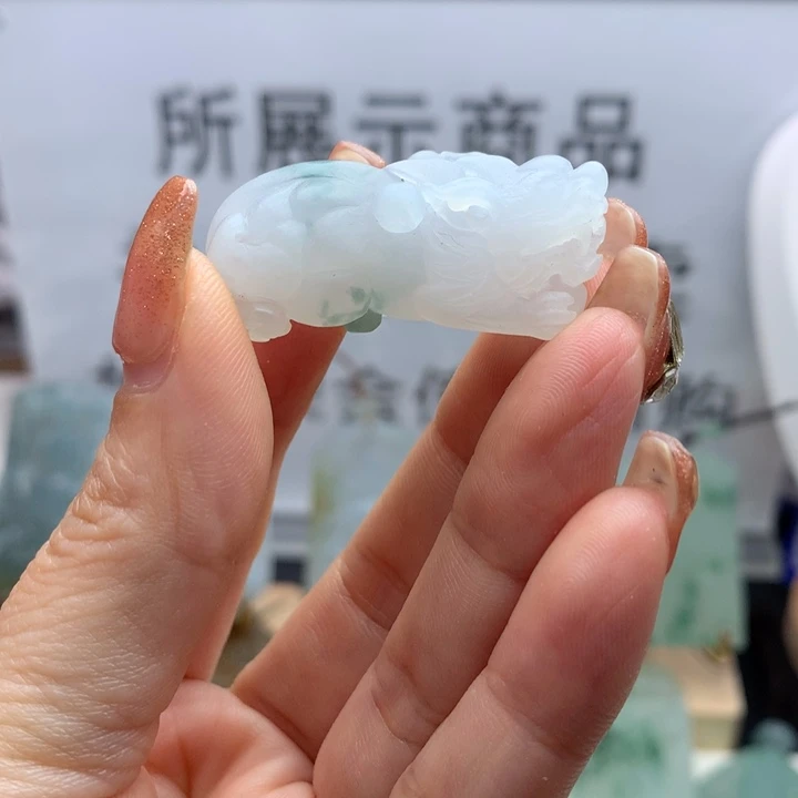 定制翡翠未镶嵌天然翡翠