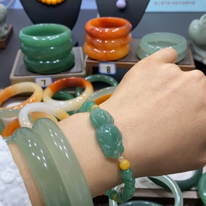 未镶嵌手镯东陵石