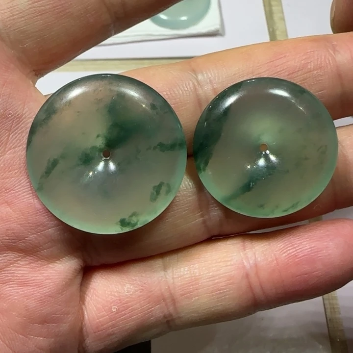 定制翡翠未镶嵌翡翠平安扣