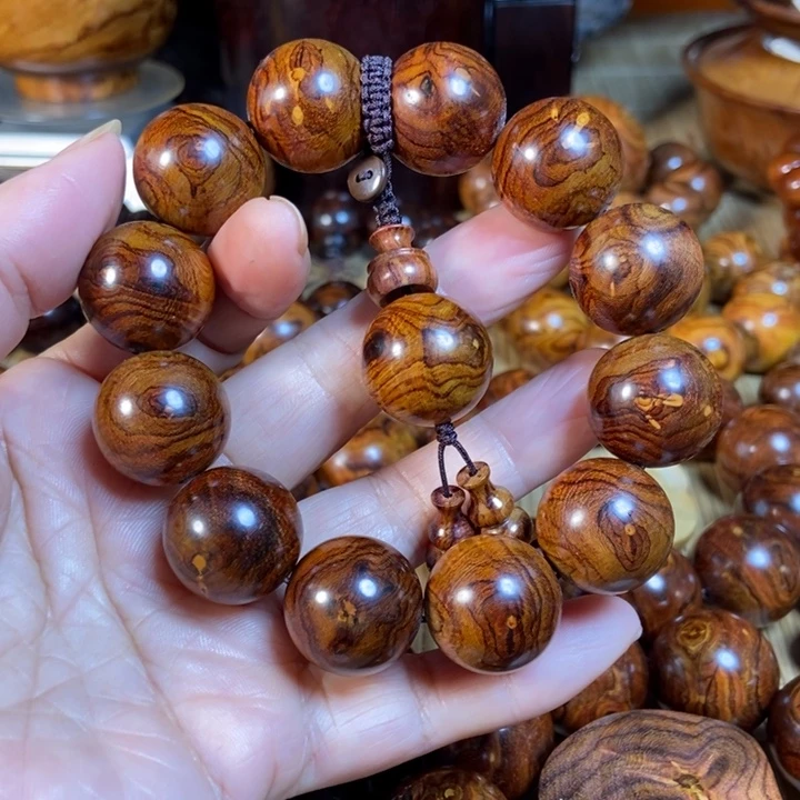 黄花梨/降香黄檀一**气海南黄花梨留疤丁尺寸2.0