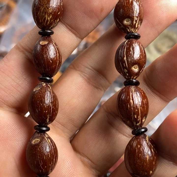 猴头核桃吊坠嗨*来我们就去看看