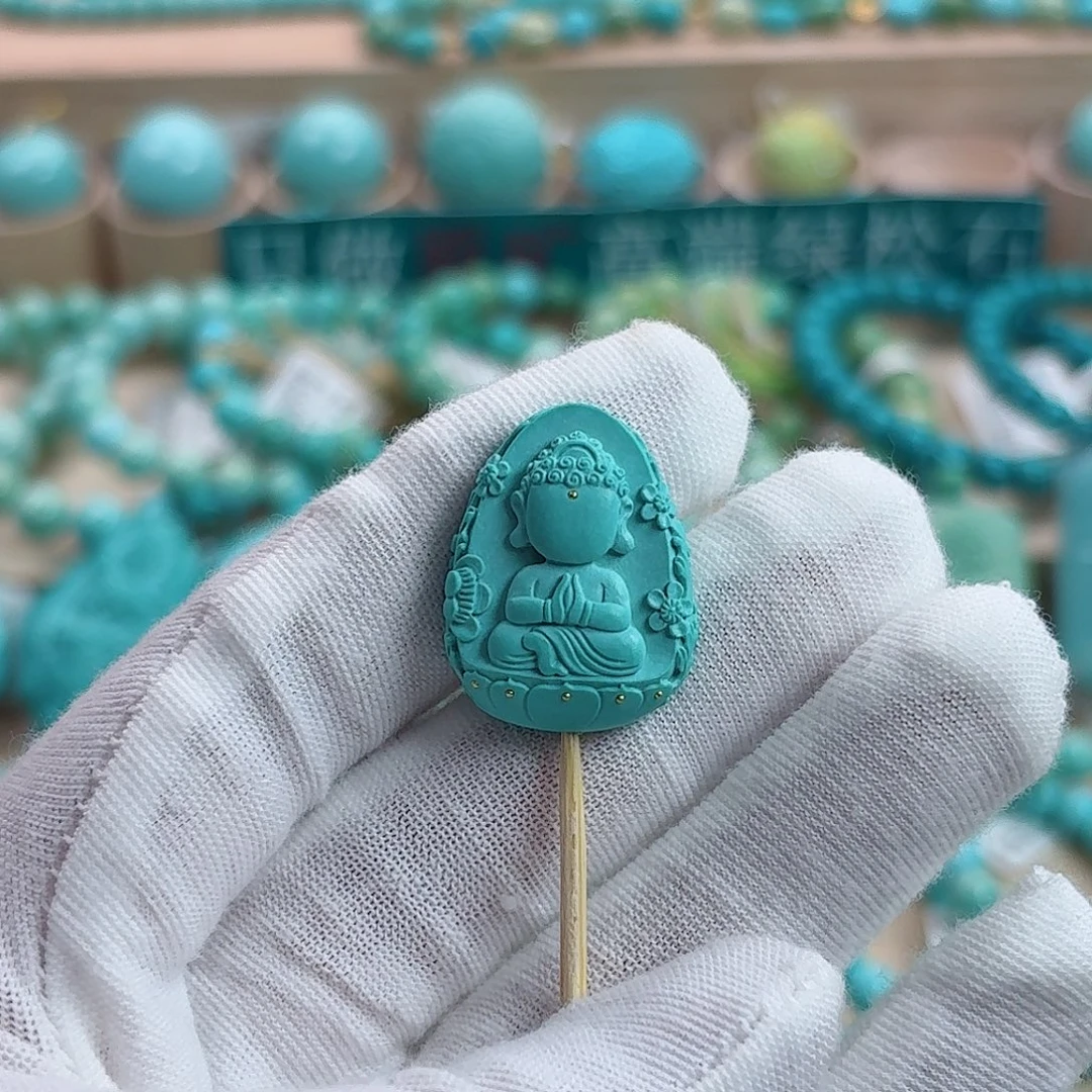 绿松石未镶嵌珠宝奇石