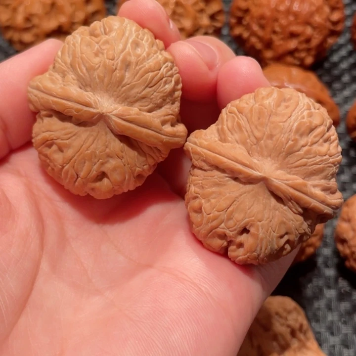 把件文玩核桃元宝