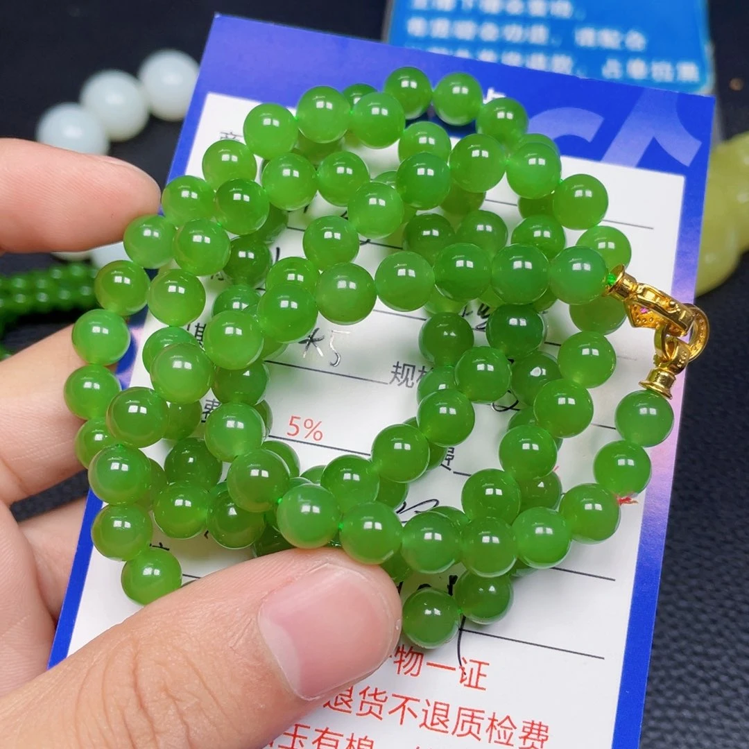 毛***子颈饰未镶嵌和田玉
