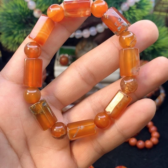 玛瑙/玉髓六棱珠手链未镶嵌