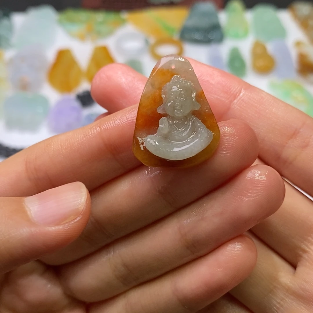 定制翡翠未镶嵌吊坠