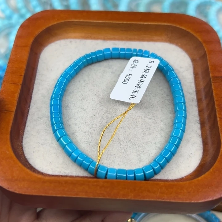 绿松石未镶嵌珠宝半成品