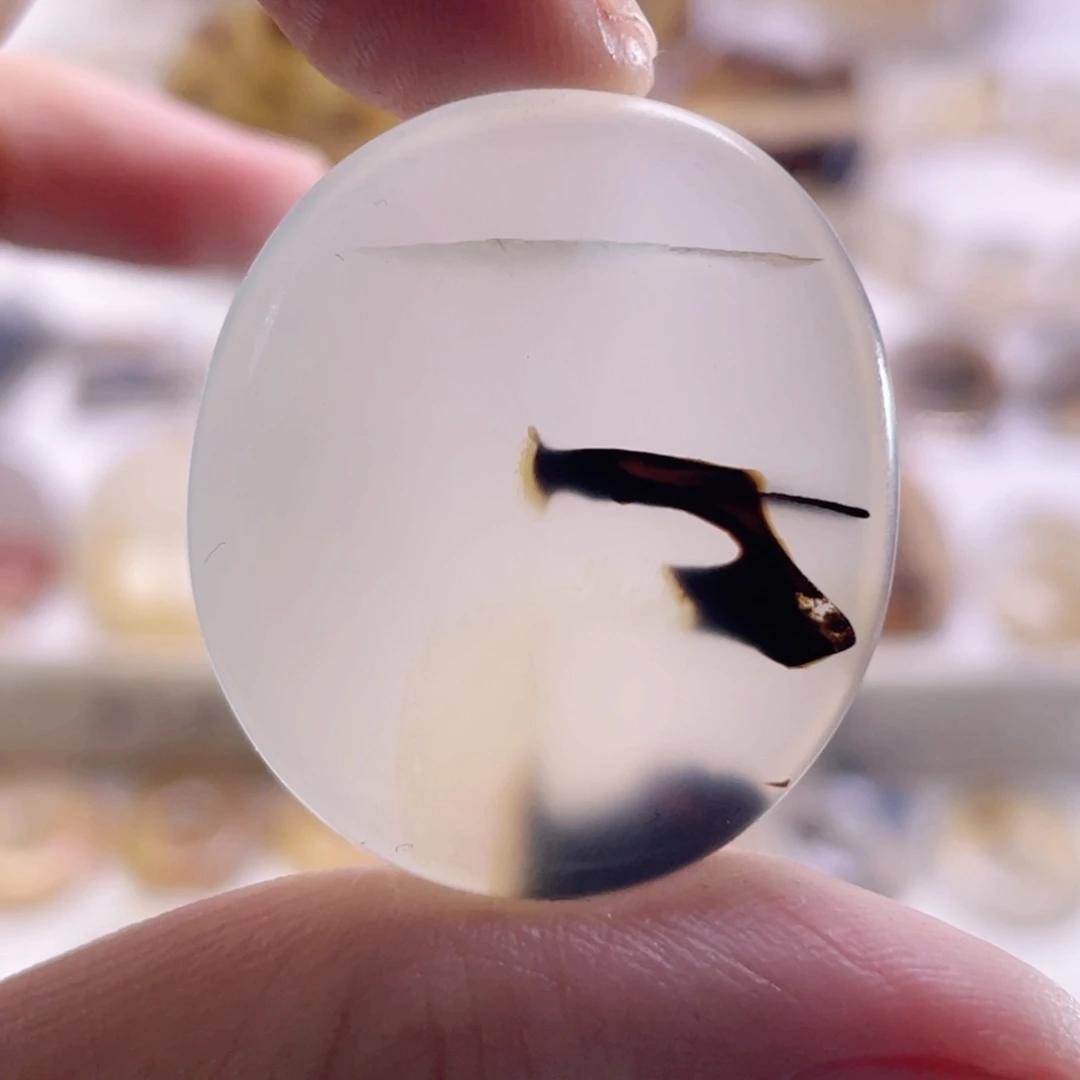 玛瑙/玉髓未镶嵌珠宝奇石