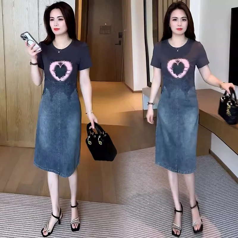 时尚短袖牛仔连衣裙女2025夏季新款洋气收腰显瘦蕾丝拼接中长款裙