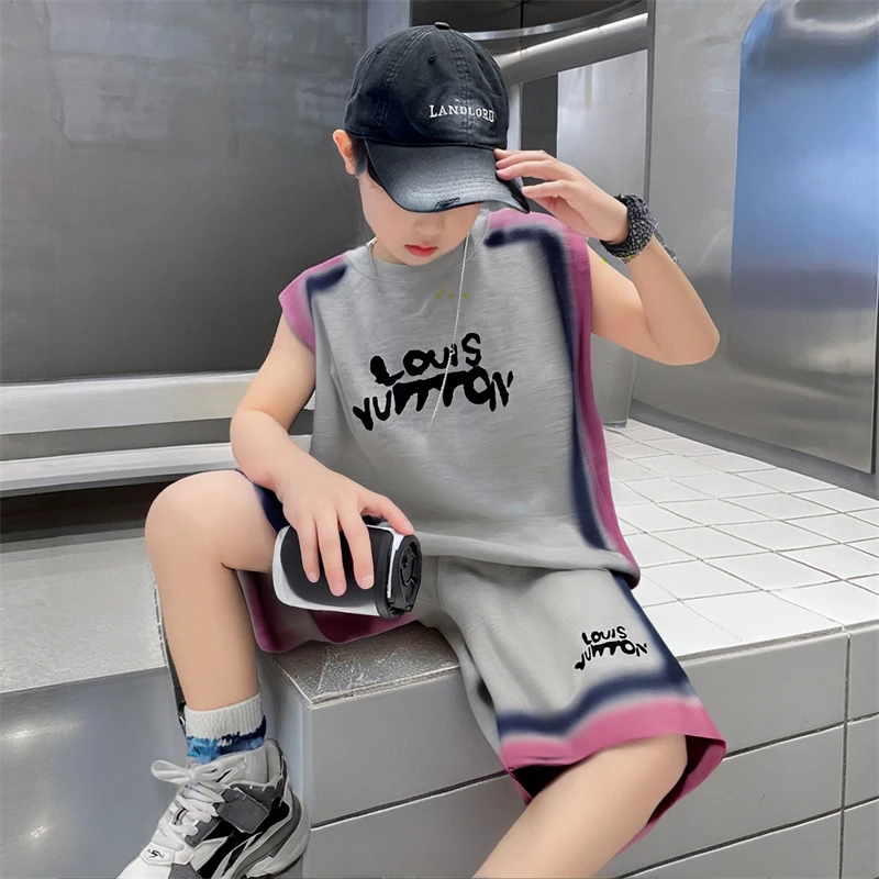 男童夏季套装2025新款男孩大童休闲帅气夏装薄款儿童宽松无袖背心