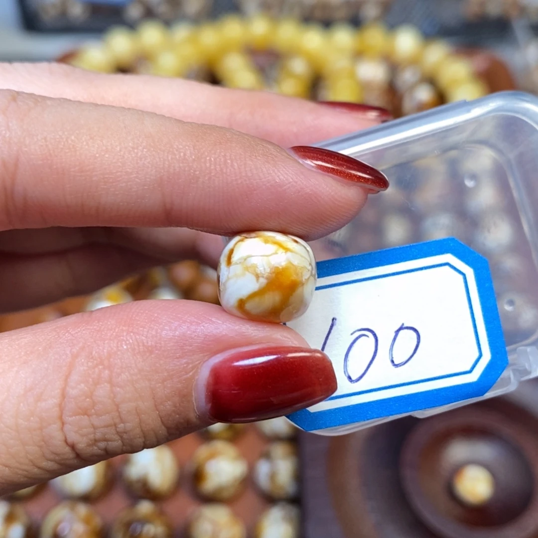 猴头核桃把件沁色圆珠老型100