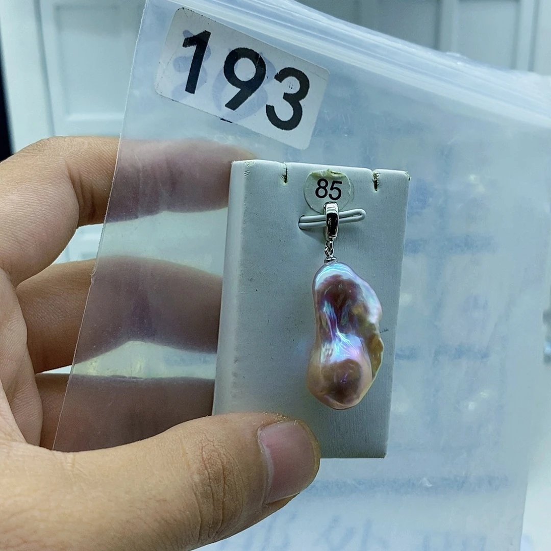 合金淡水珍珠颈饰