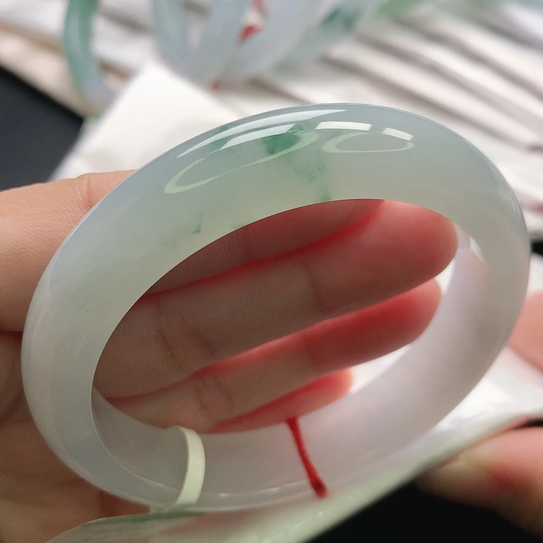 翡翠未镶嵌手镯缅甸55.56