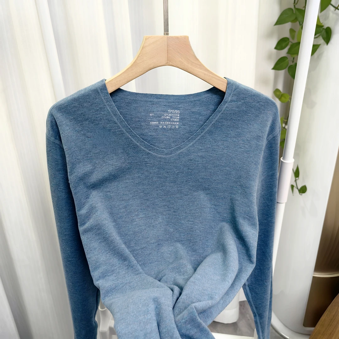 棉花糖单件上衣，男士浅绿V领保暖打底秋衣