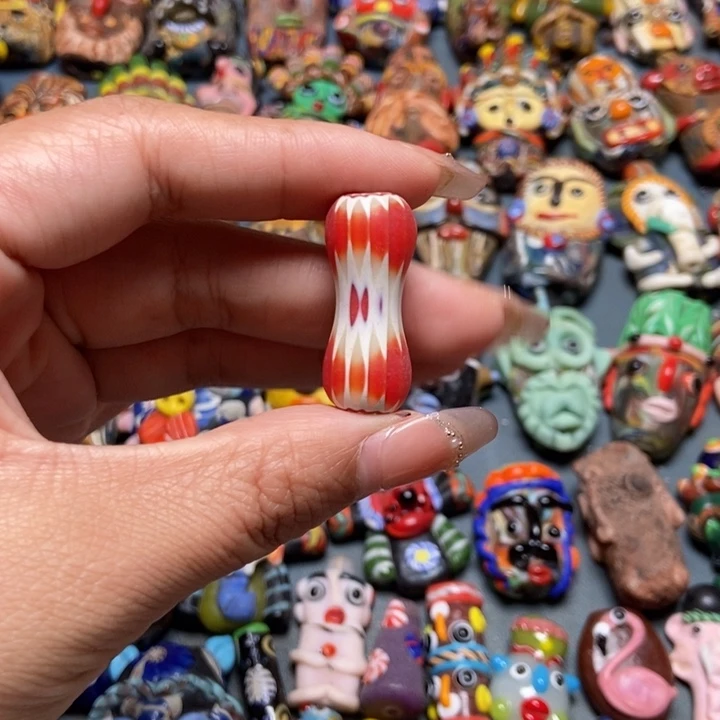 颈饰琉璃印度尼西亚桶珠