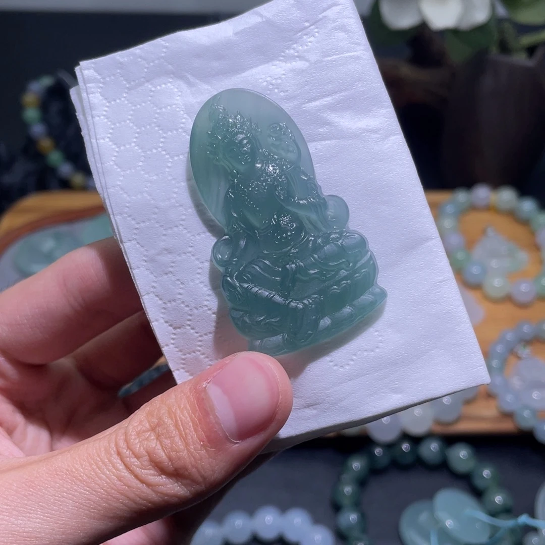 定制翡翠未镶嵌吊坠