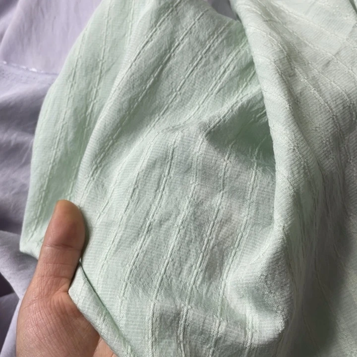 天丝（莱赛尔纤维）绿色条纹透明2米