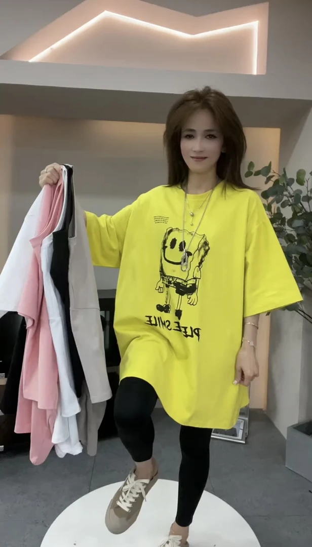 2025春新款趣味卡通海绵宝宝印花短袖女设计感小众慵懒风半袖上衣