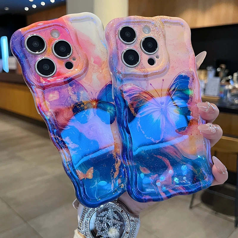 适用苹果系列iPhone16新款手机壳时尚优雅多只蝴蝶精孔透气扭扭边