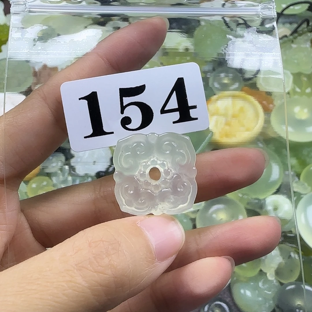 蛇纹石玉未镶嵌岫玉吊坠