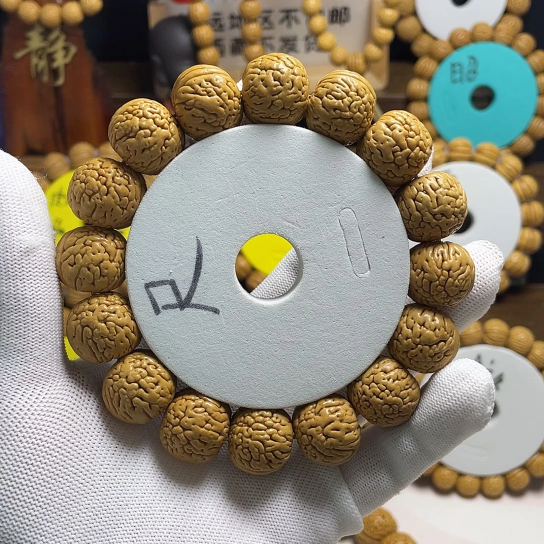 桃核手串，桃核手串