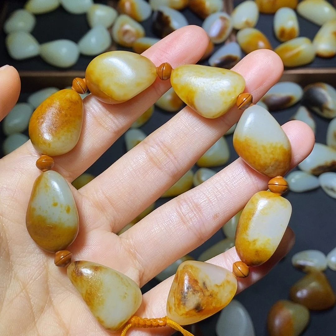 和田玉未镶嵌手链