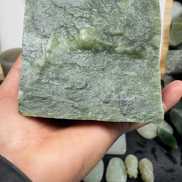 和田玉（糖玉）未镶嵌珠宝半成品