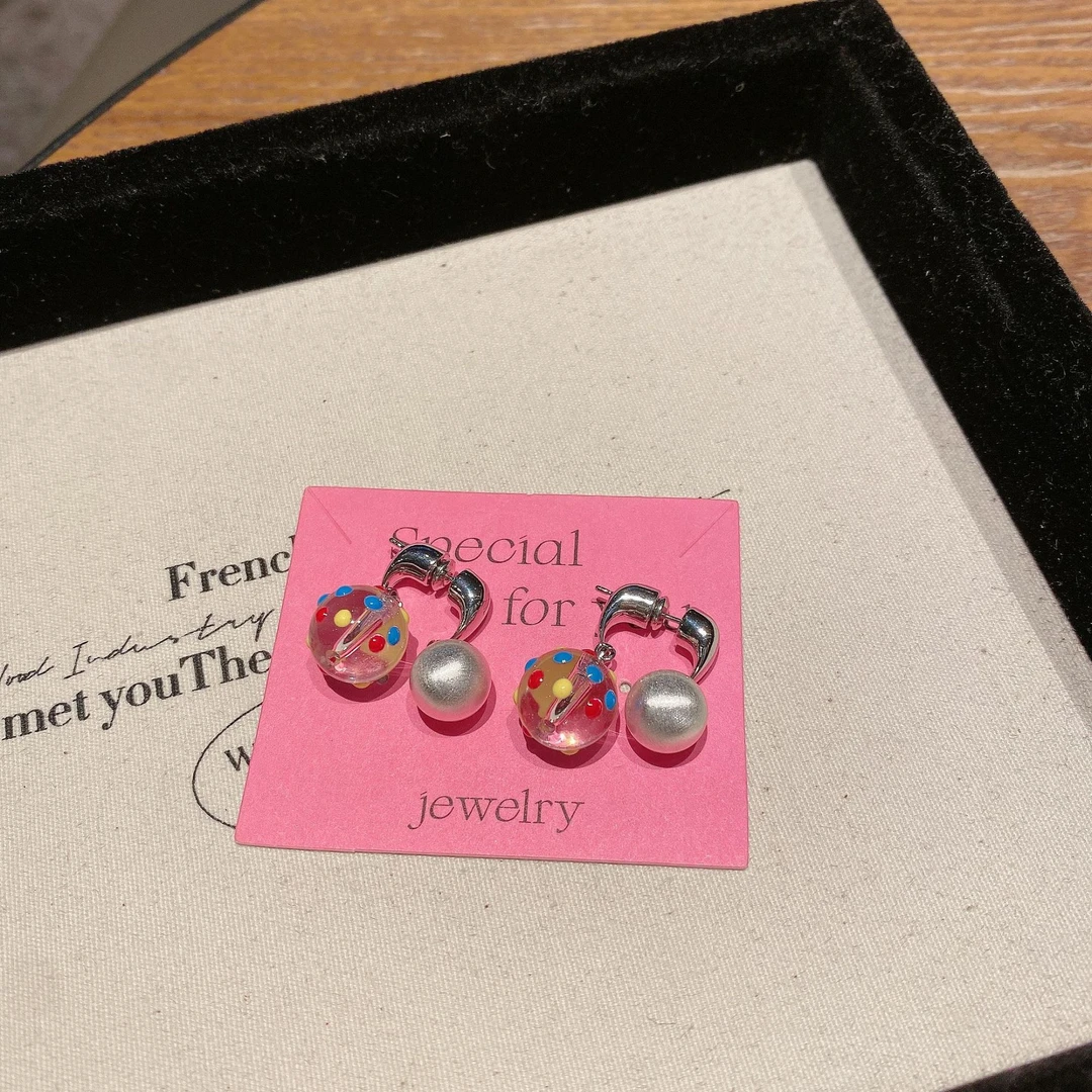 铜合金亚克力耳饰 彩色波点拉丝银球冰透耳钉甜美多巴胺耳饰耳环
