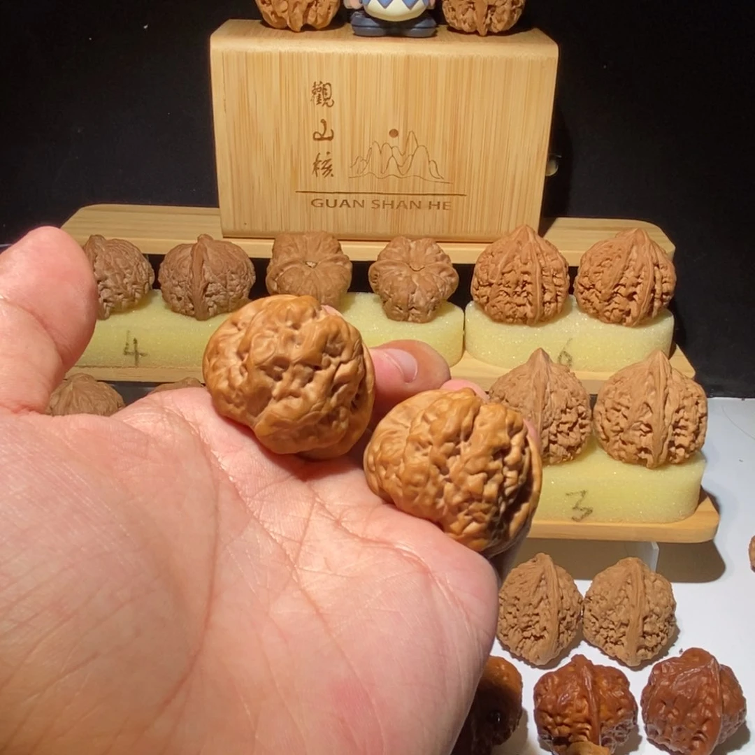 文玩核桃吊坠36.5疙瘩包蛤蟆头