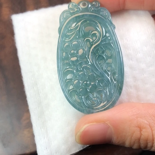 翡翠未镶嵌颈饰缅甸A货，每天下午1点半开播