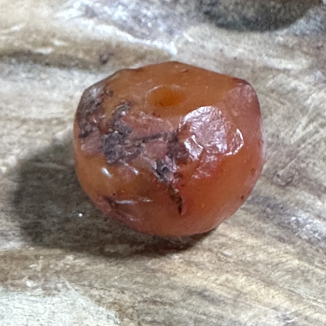 精品老玛瑙珠子5d28n49p41y8aun1