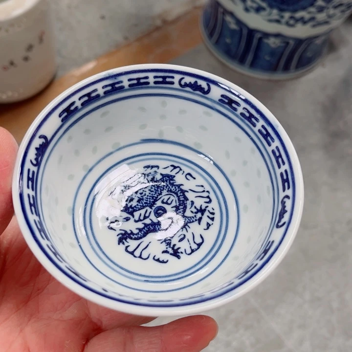 青花玲珑4寸小小龙纹碗