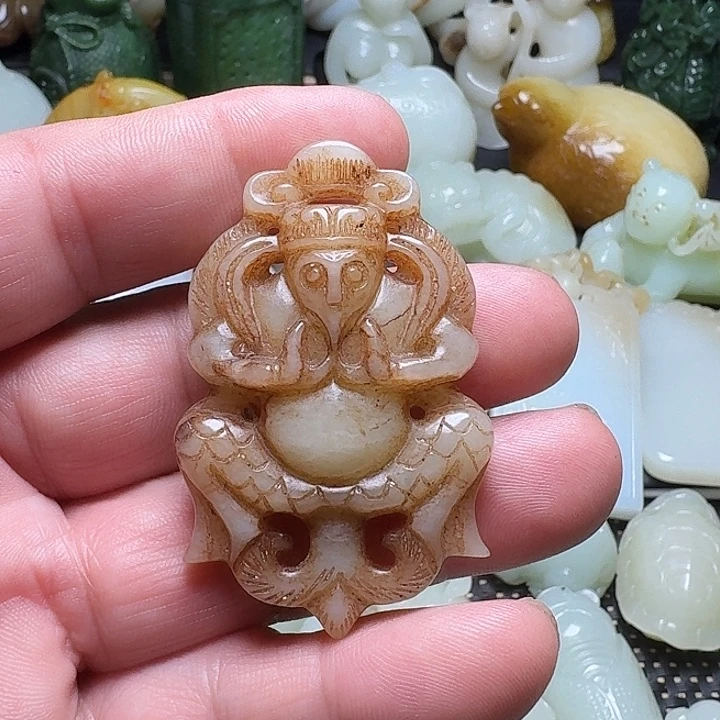 和田玉未镶嵌挂件