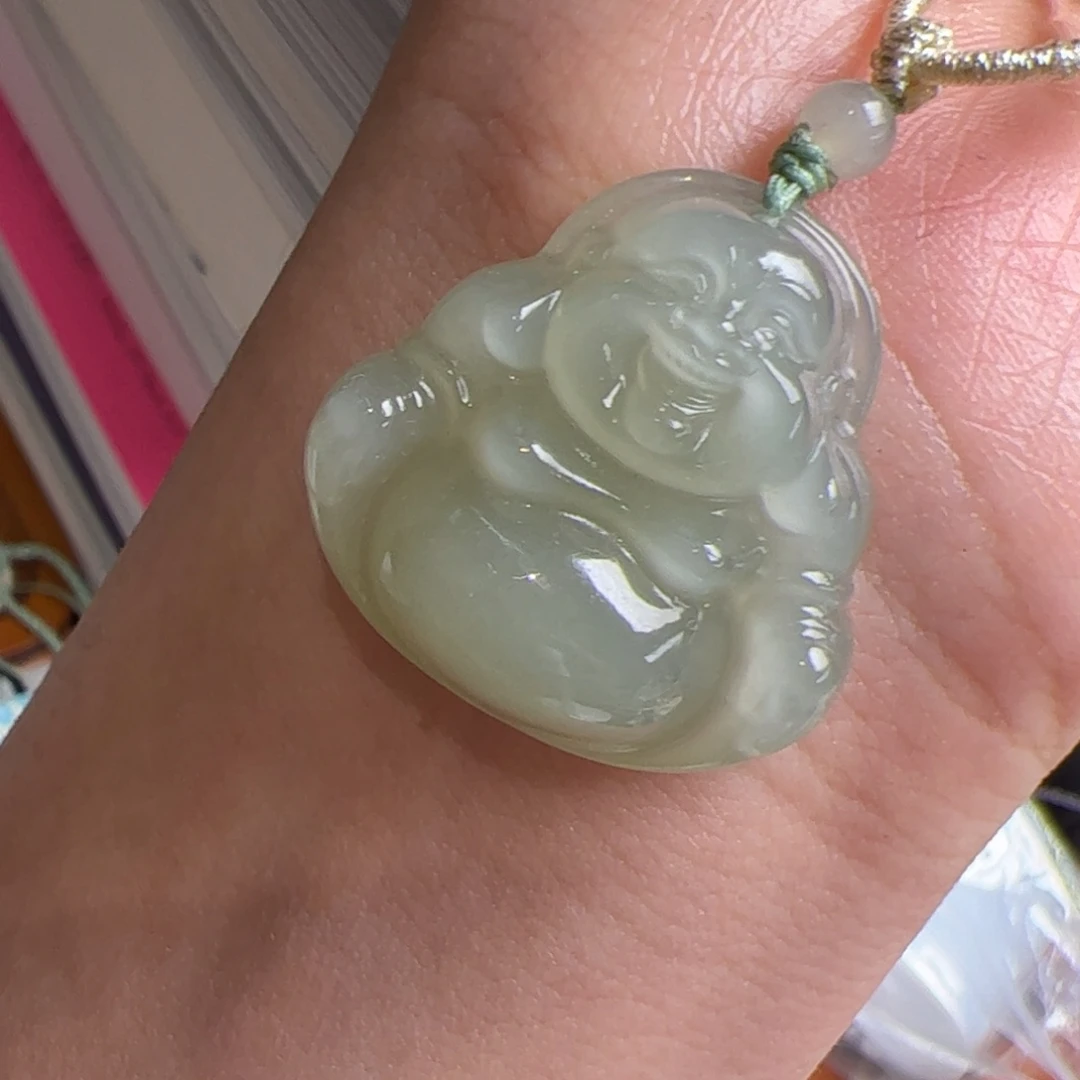 和田玉颈饰未镶嵌E***e