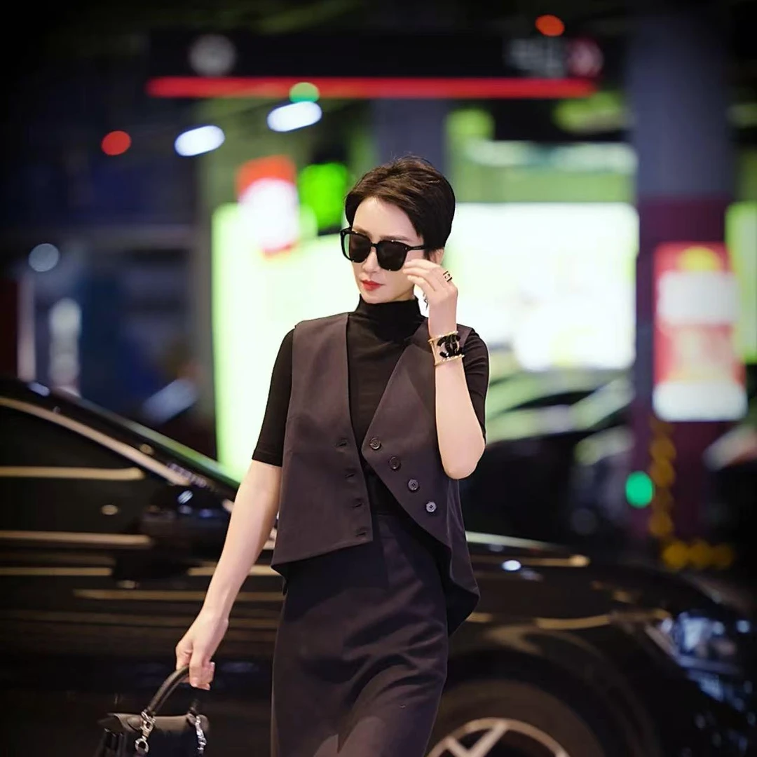 原创高级洋气时尚简约不规则马甲女百搭宽松薄款外搭坎肩气质外穿