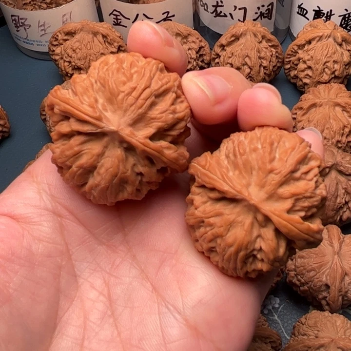 文玩核桃吊坠39全品苹果园