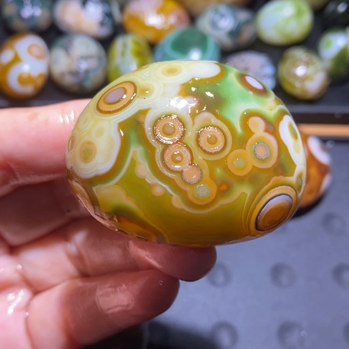 未镶嵌玛瑙/玉髓珠宝半成品40