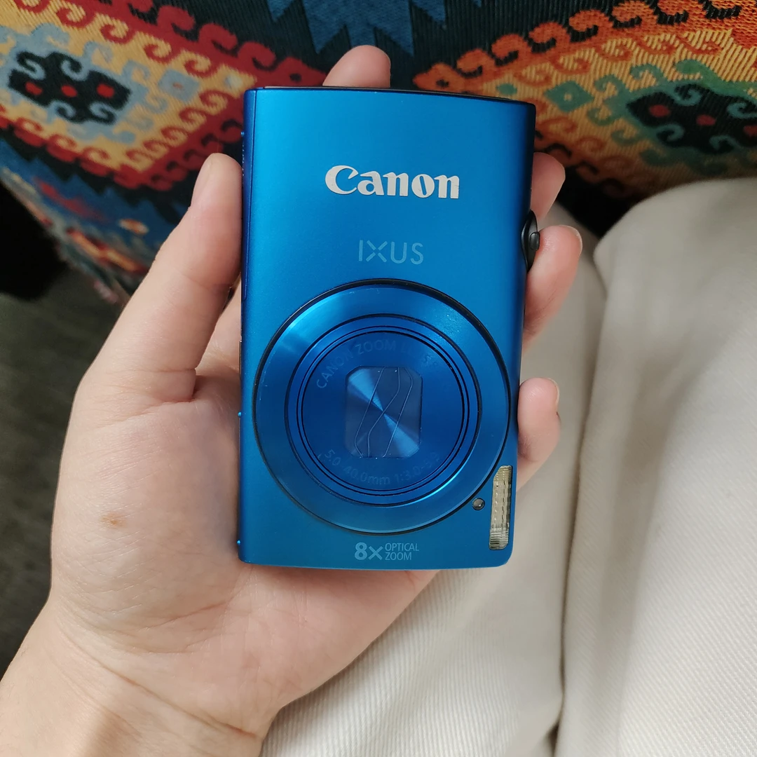 95新 Canon/佳能 ixus230蓝色1220万像素8倍变焦数码相机