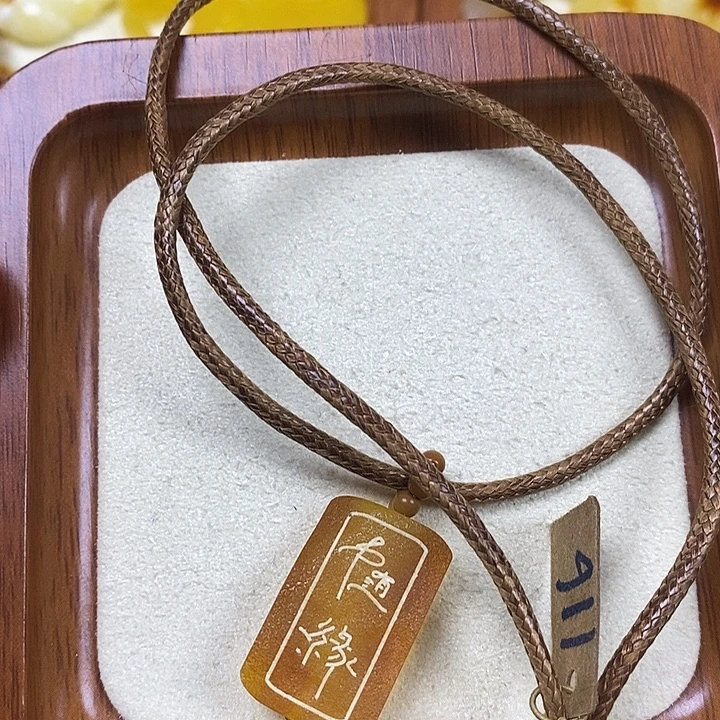 吊坠橄榄核福利随缘项链