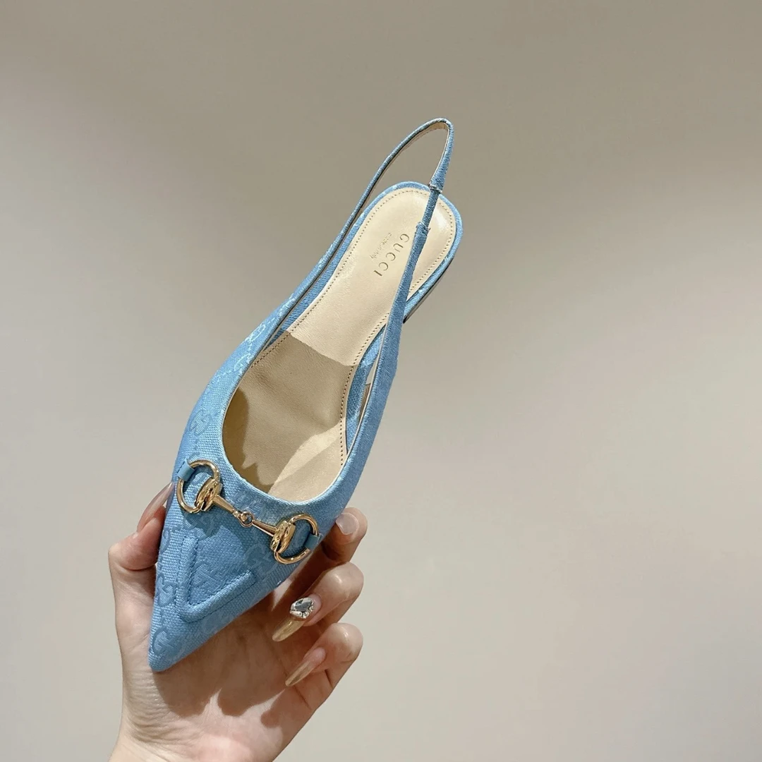 未使用 GUCCI/古驰 2592010全新古驰凉鞋蓝色老花36.5