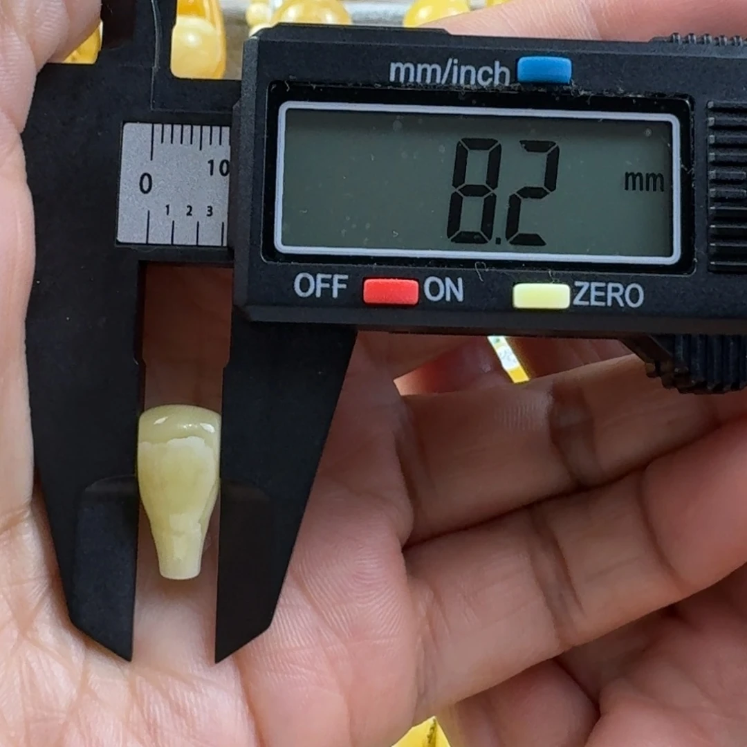 蜜蜡未镶嵌裸石20