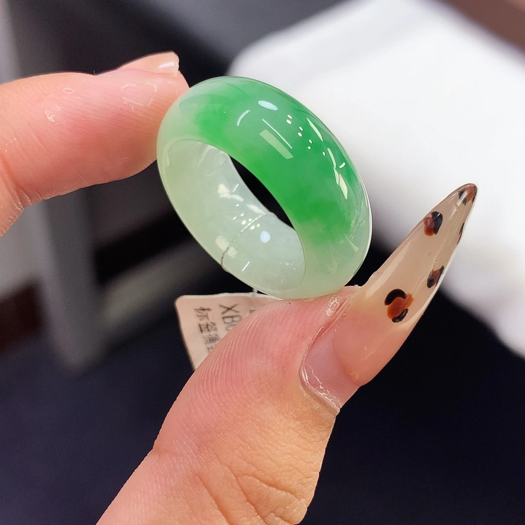 翡翠未镶嵌戒指13号