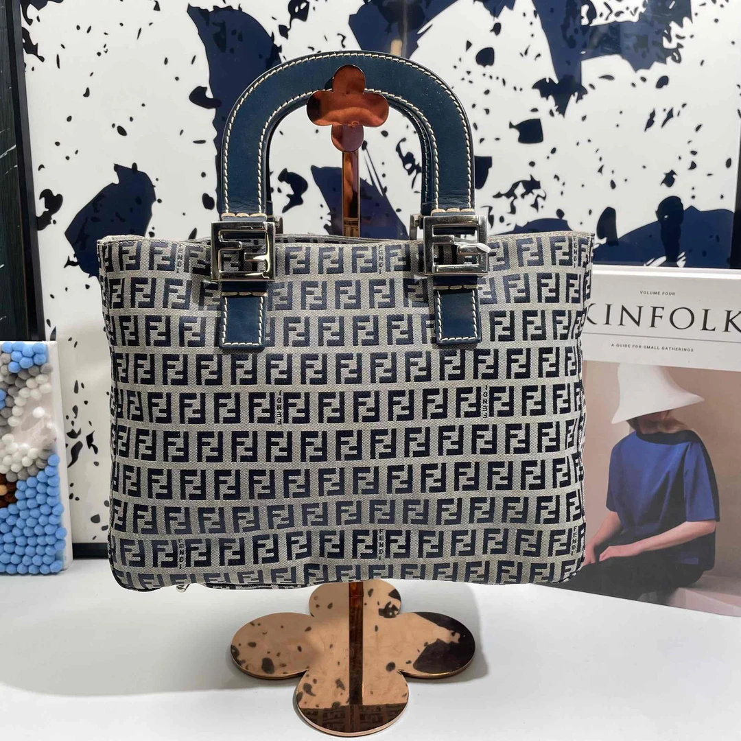 95新  小野专属/95新/芬迪/单肩包/DJ7281