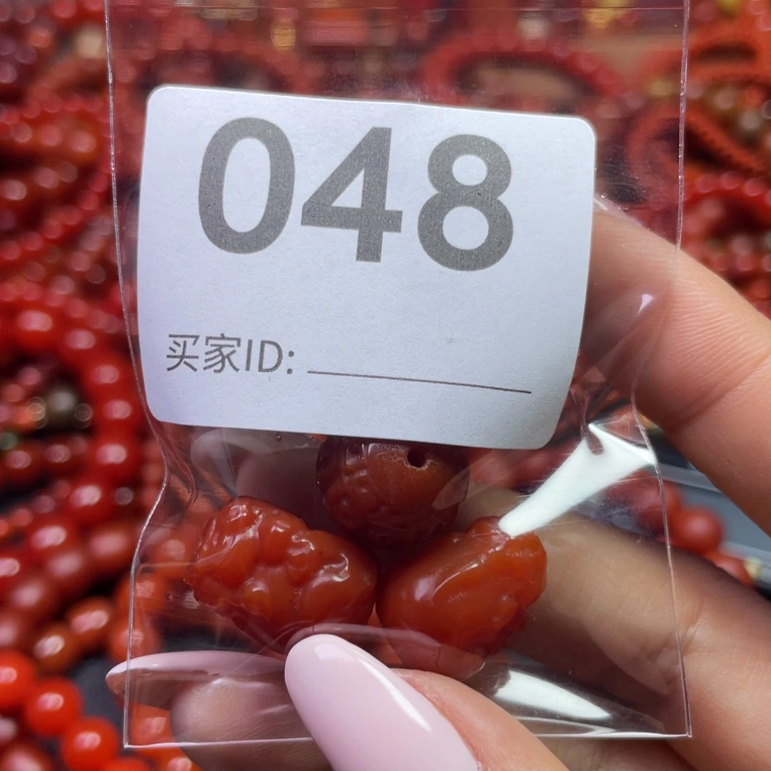 南红玛瑙颈饰未镶嵌是**呀