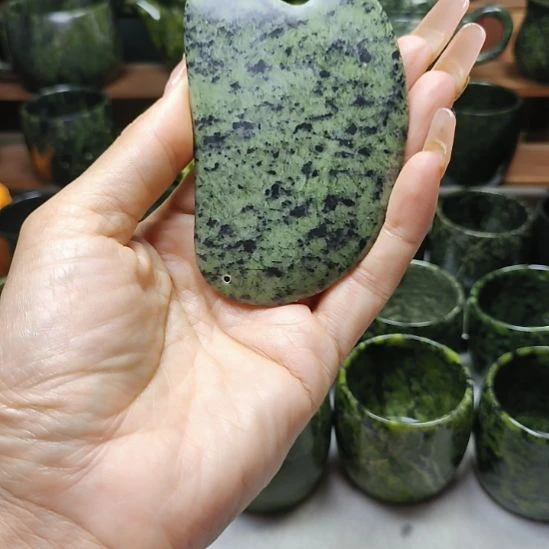 未镶嵌蛇纹石玉板板