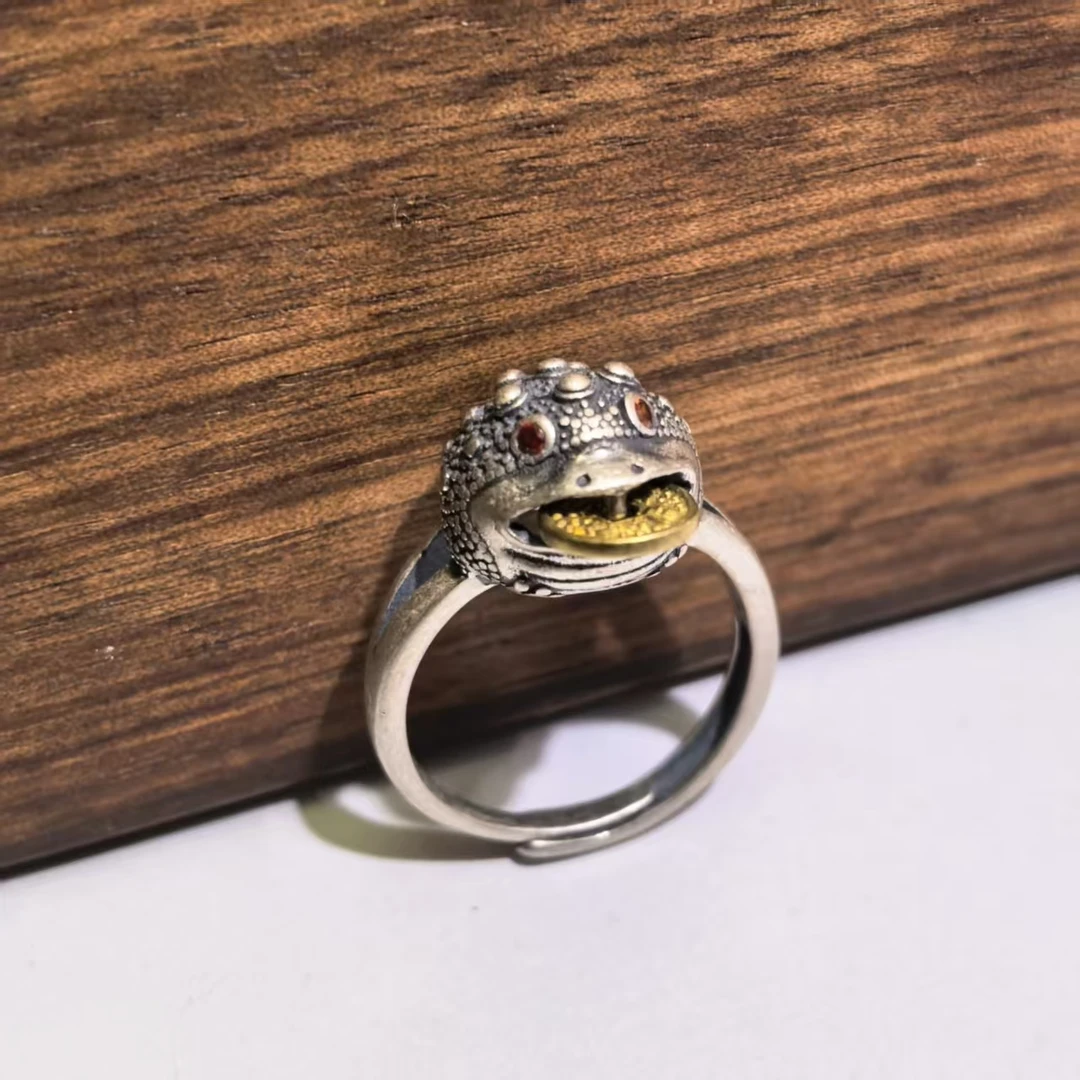 925银戒指 （老银工厂5号店）Z16 精品时尚金蚕戒指