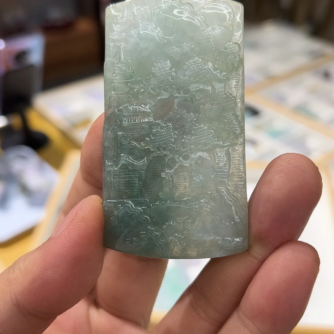 颈饰未镶嵌翡翠挂件