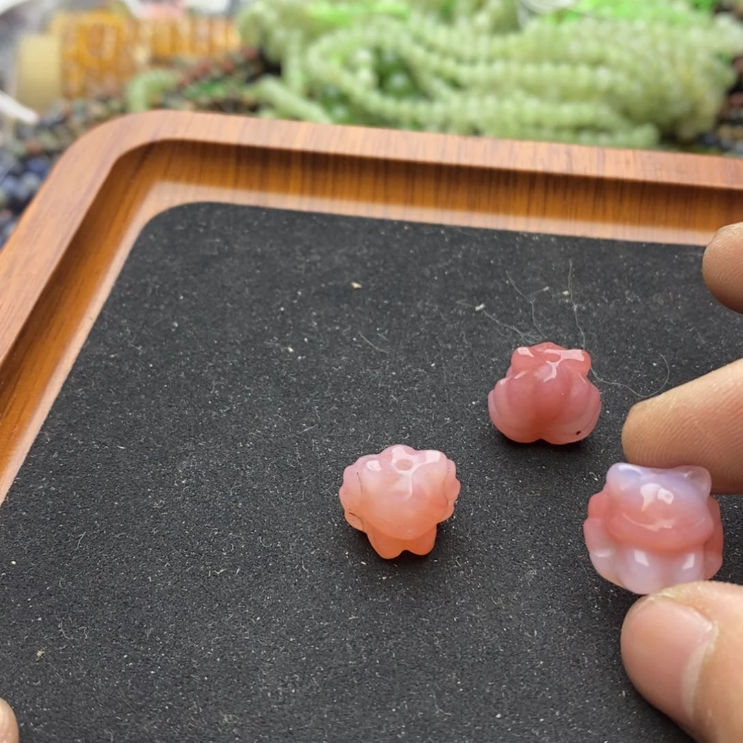 玛瑙/玉髓未镶嵌珠宝半成品一个天然卡14凤九盐源E295