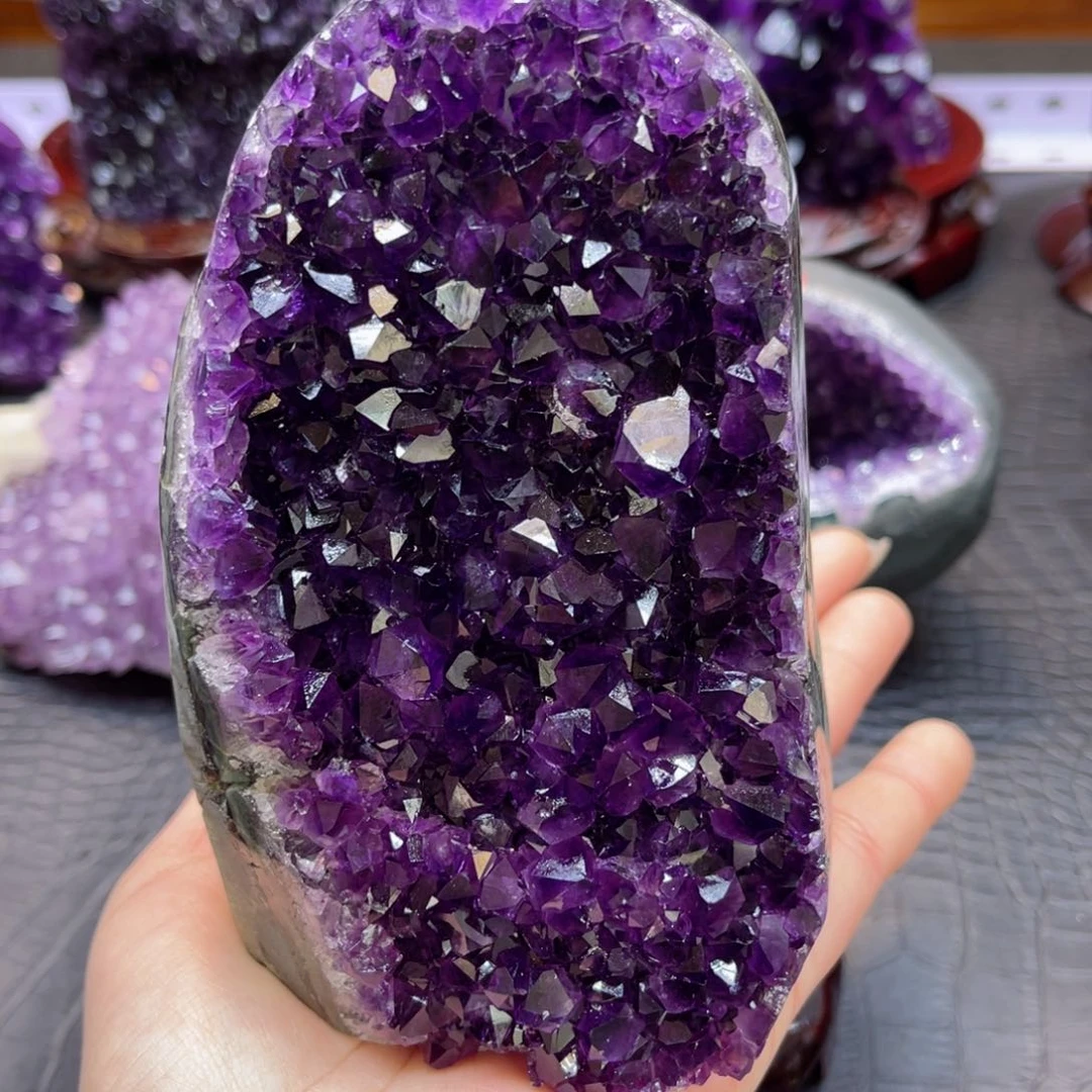 紫晶大型摆件（非配饰）未镶嵌