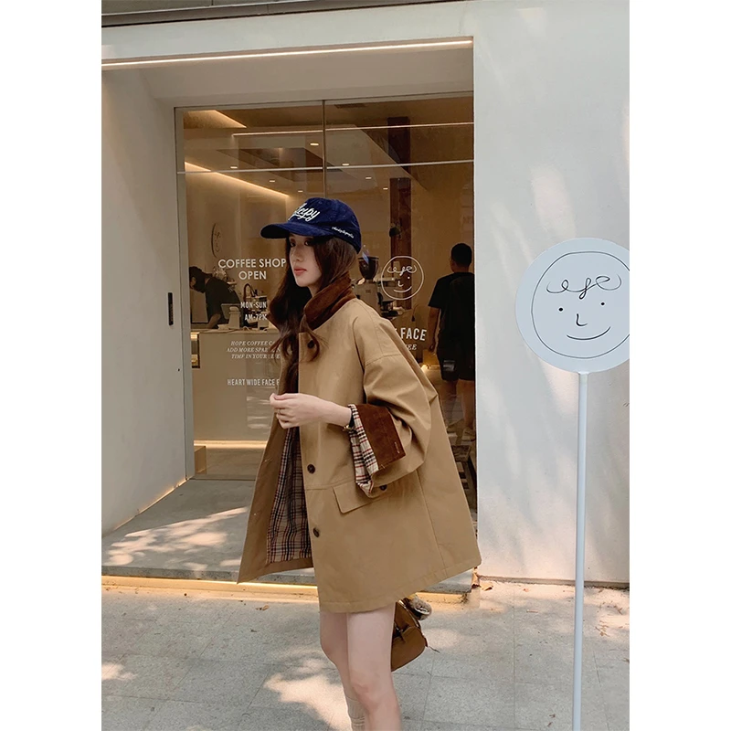 2025新款时尚气质高级感灯芯绒拼接风衣外套女polo领百搭上衣秋季